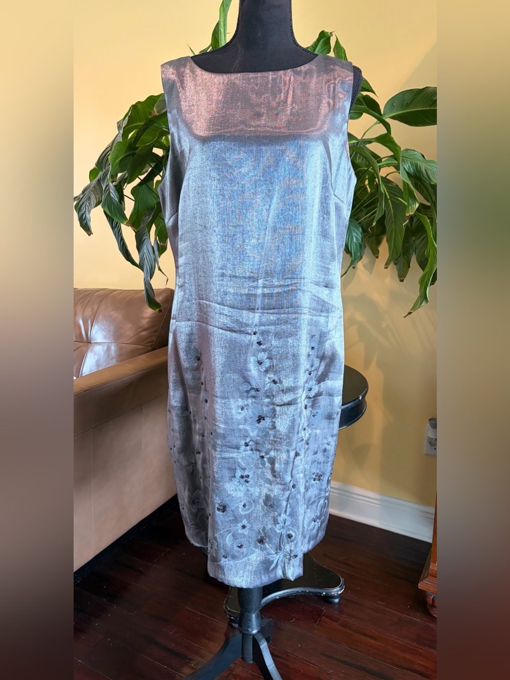 Vintage sleeveless metallic look sheath from CDC - size 14